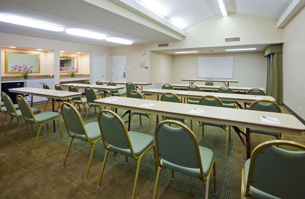 La Quinta Inn Chicago Oakbrook Terrace Létesítmények fotó